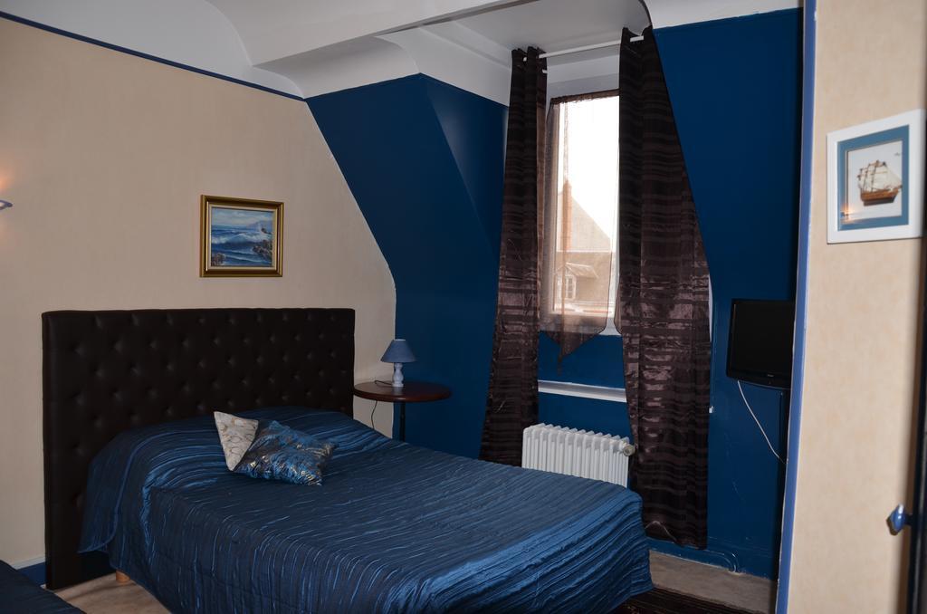 Hotel La Tour Sully-sur-Loire Exteriör bild